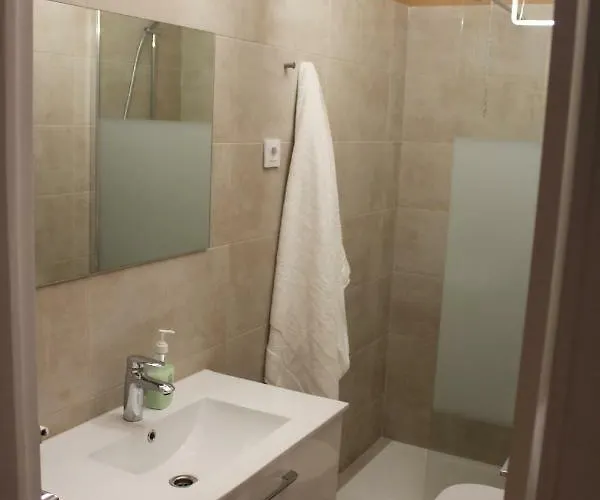 Acogedora Casa Al Lado De Vut-co-02999 公寓 帕德隆