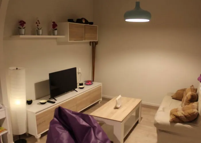 公寓 Acogedora Casa Al Lado De Vut-co-02999 *