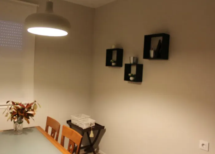 Acogedora Casa Al Lado De Vut-co-02999 *